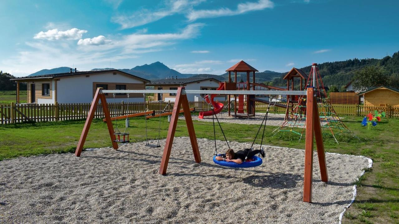 Rezort Zvernica Vlachy - Family & Fun Zewnętrze zdjęcie