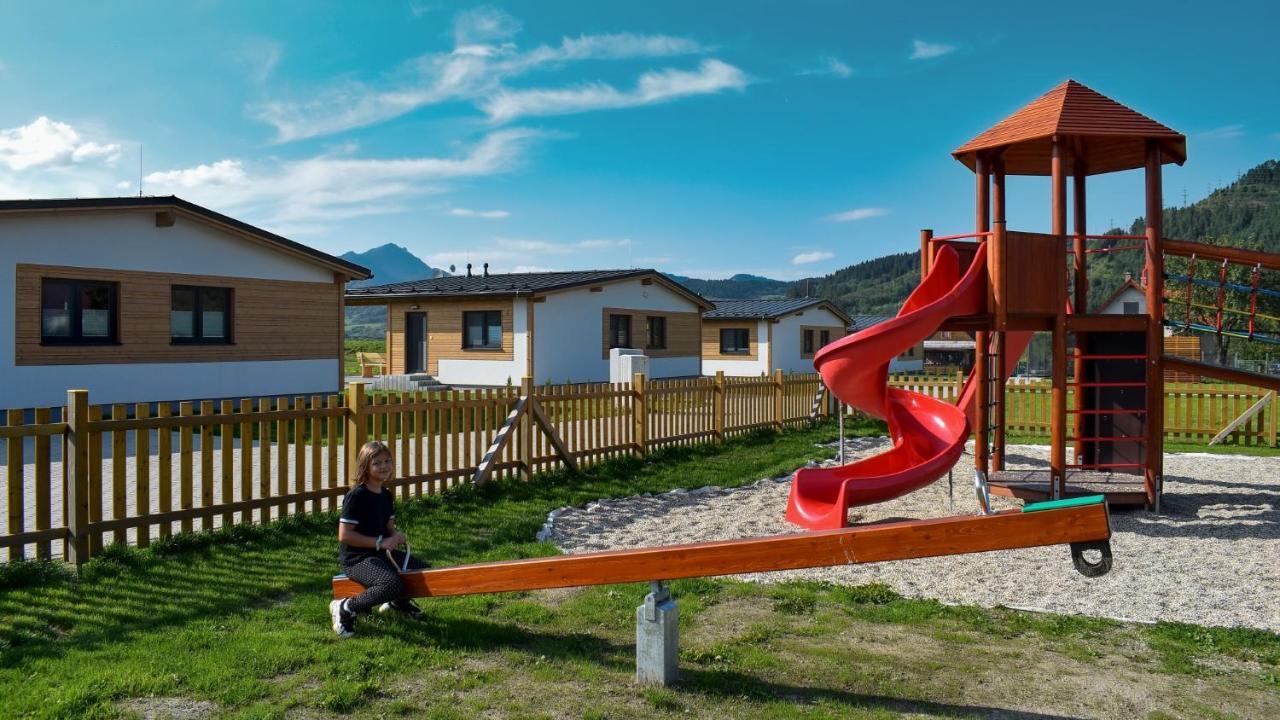 Rezort Zvernica Vlachy - Family & Fun Zewnętrze zdjęcie